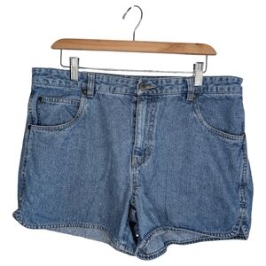 Vintage 90s Nevada Light Wash High Rise Denim Shorts | Side Split Hem | Size XL